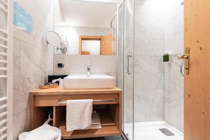 Single Room image 2