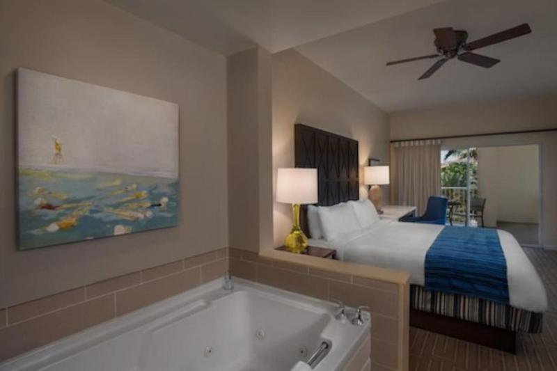 Marriott Grande Vista Luxury 1BD villa sleeps 4 - image 3