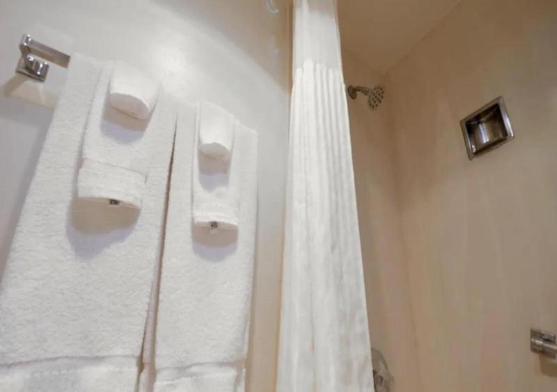 Diamond Los Abrigados Resort and Spa 2BD - image 23