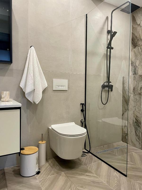 - Parking - Comfy City Center Apartment - - image 11
