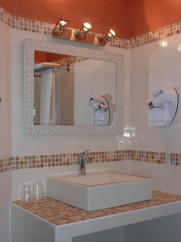 Double Room with Sea View and Terrace image 4