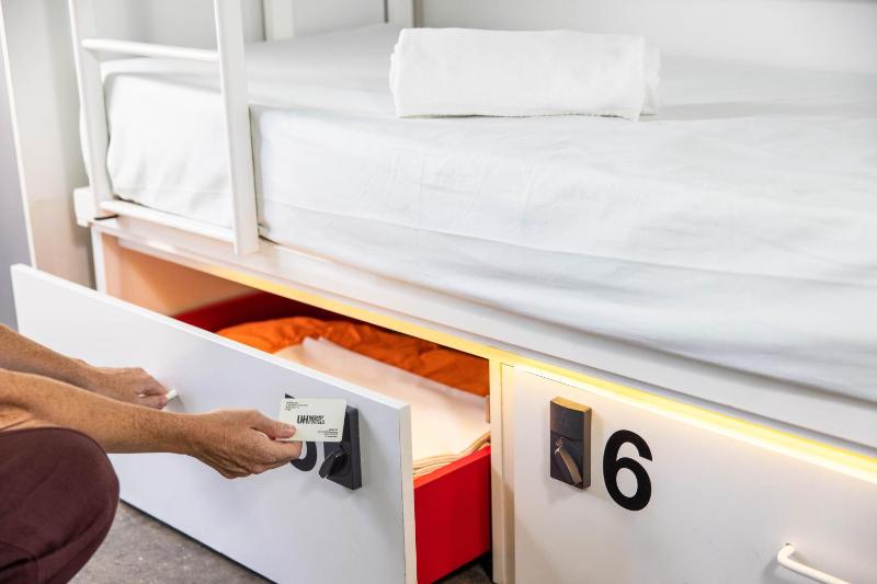 Quadruple Room with Private Bathroom image 1
