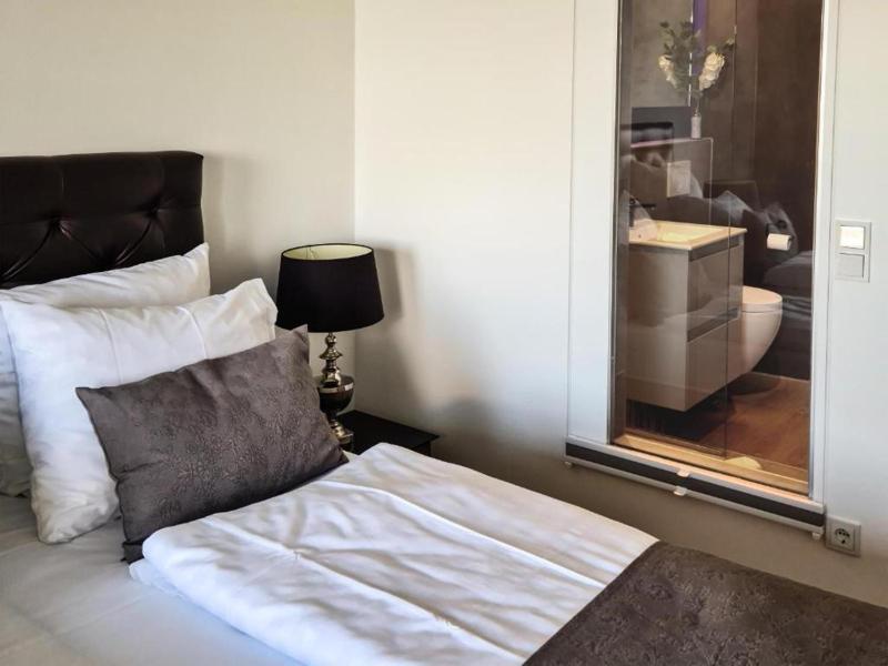 Comfort Apartment image 3