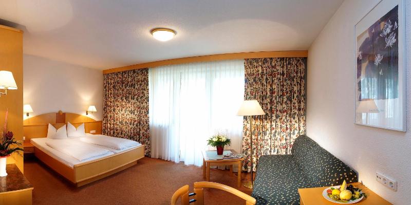 Triple Room image 3