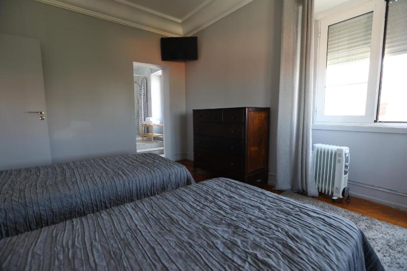 Two-Bedroom Suite image 2