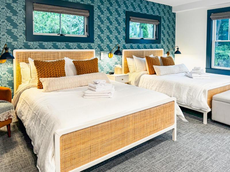 Superior Queen Room image 4