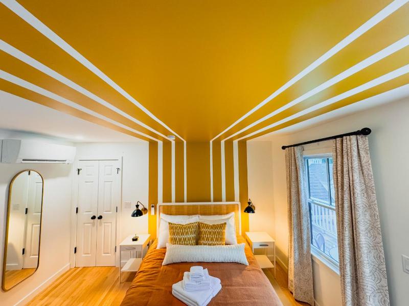 Double Room image 2
