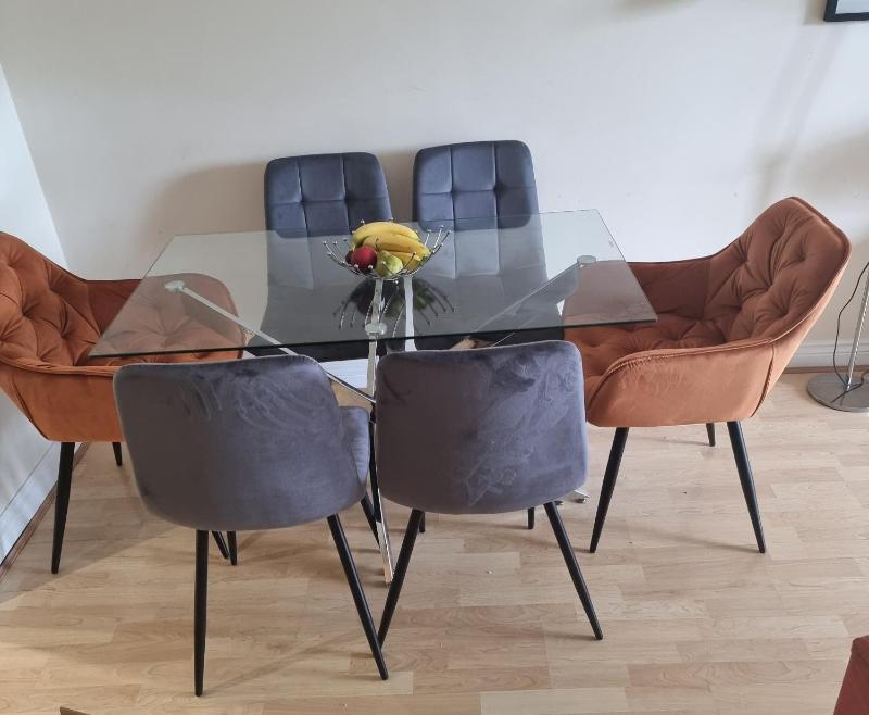Two-Bedroom Apartment image 2