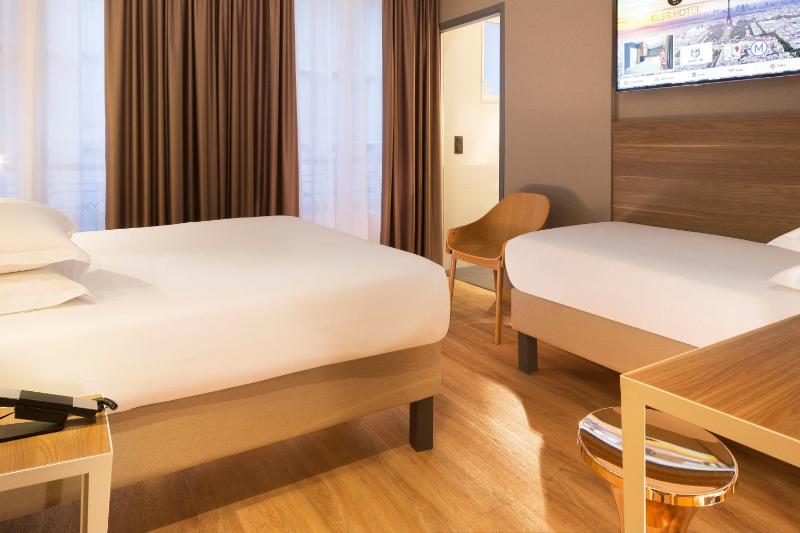 Triple Room image 3