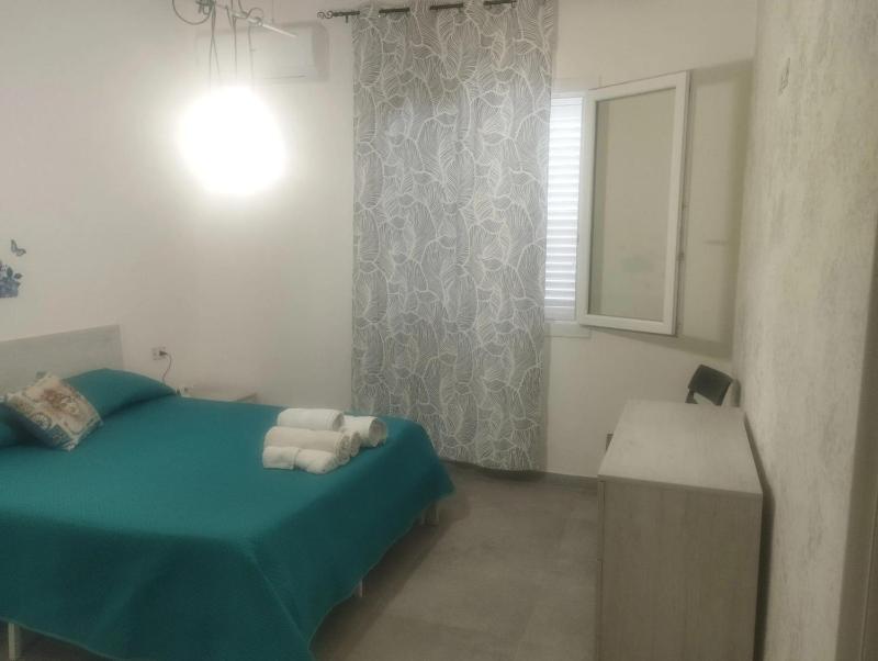 Charming House with Pool in Arenella Air Conditioning - image 13