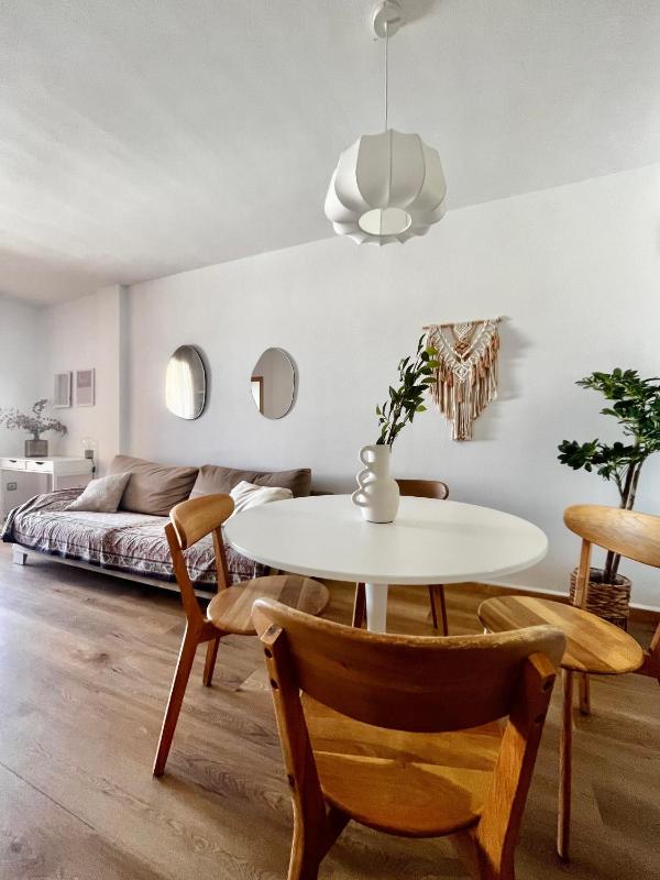 Apartamento acogedor con vistas Images