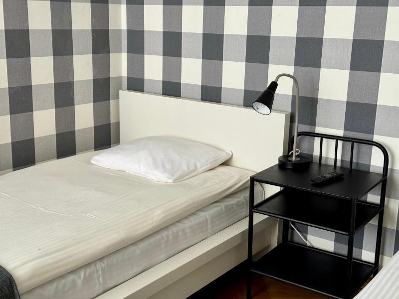 Single Room with Shared Bathroom image 1