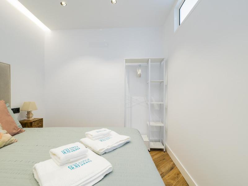 Cubo's Vistalmar Calahonda Apartment - image 16