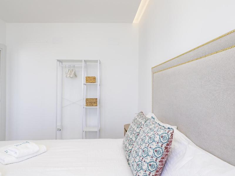 Cubo's Vistalmar Calahonda Apartment - image 30