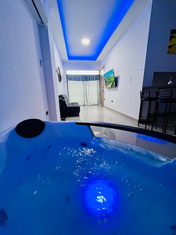 Suite Jacuzzi - Piso 2 - A 10min Consulado Americano - image 6