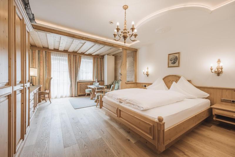 Junior Suite image 1