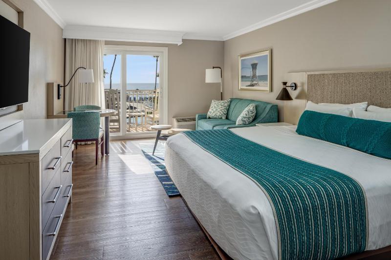 King Partial Ocean View