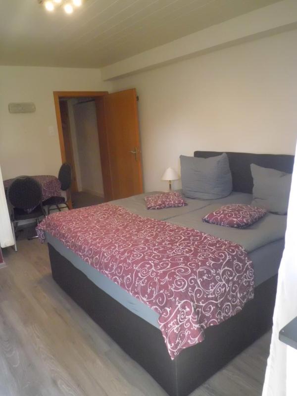 Double Room image 1
