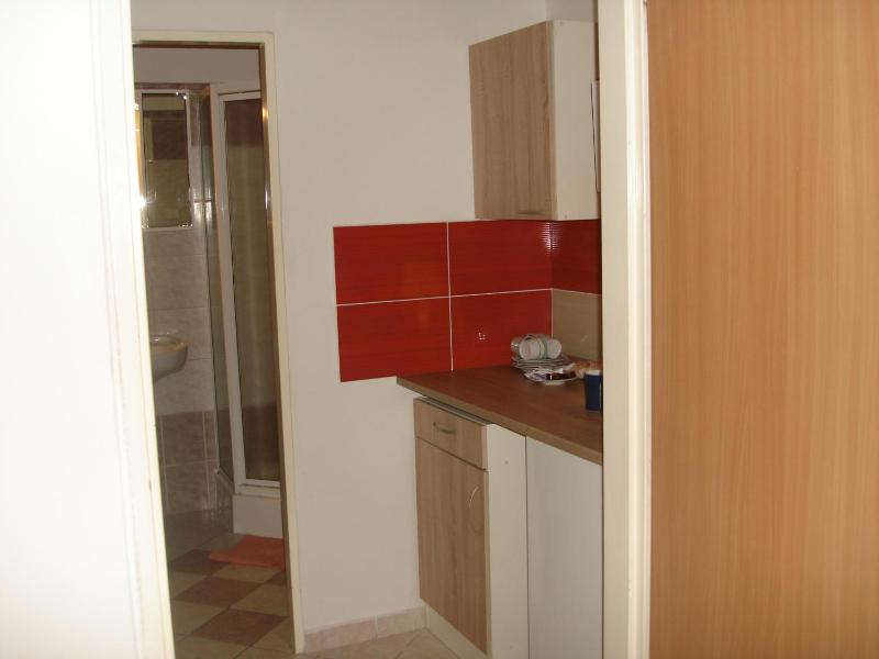 Two-Bedroom Apartment (6 Adults) image 2