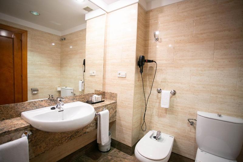 Hotel Sercotel Ciudad de Oviedo - image 17