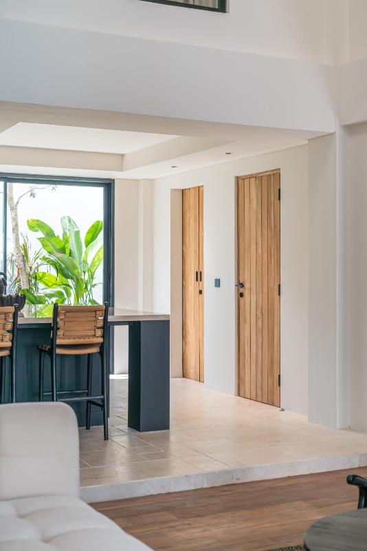 Villa Moana - Incredible 2BR Villa Next To The Beach in Canggu - image 14