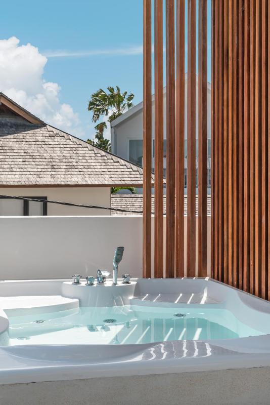 Villa Moana - Incredible 2BR Villa Next To The Beach in Canggu - image 2
