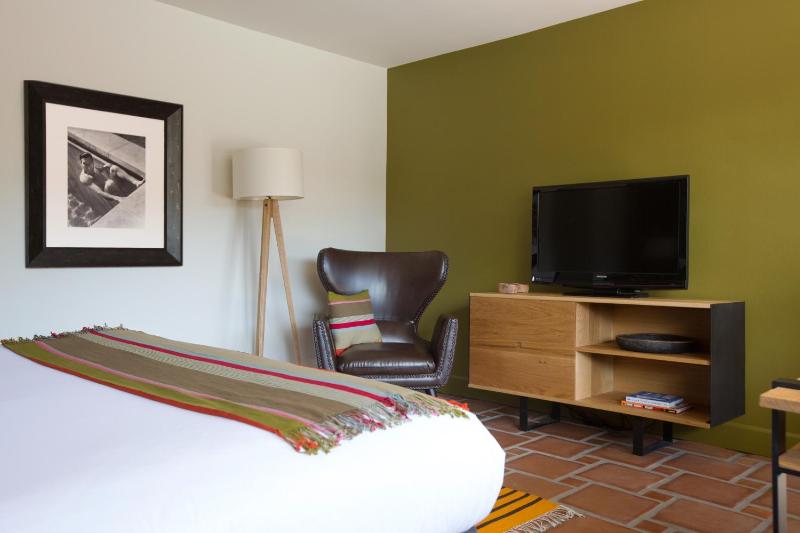 King Room - Ground Floor- Men Only image 3