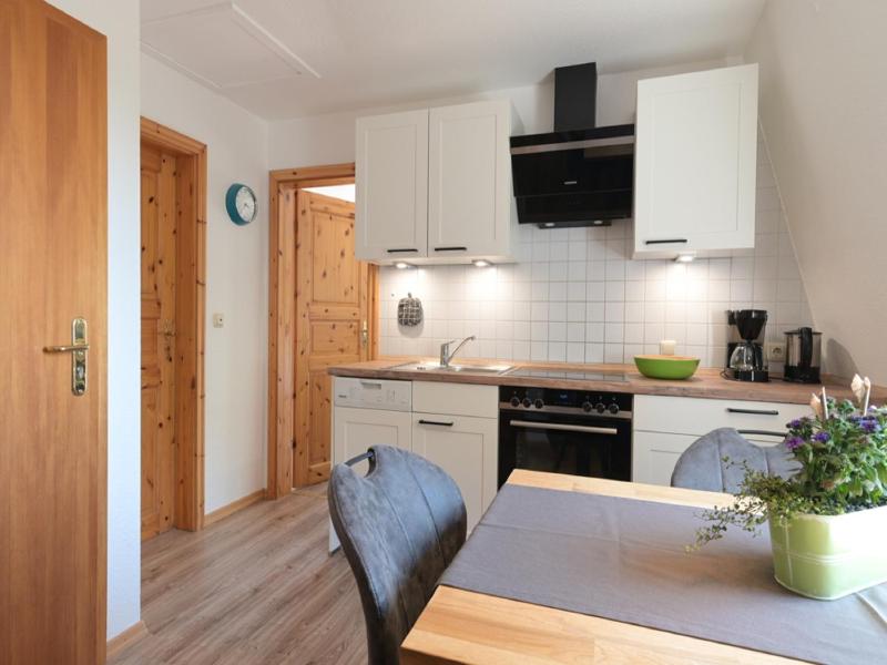 Apartment image 3