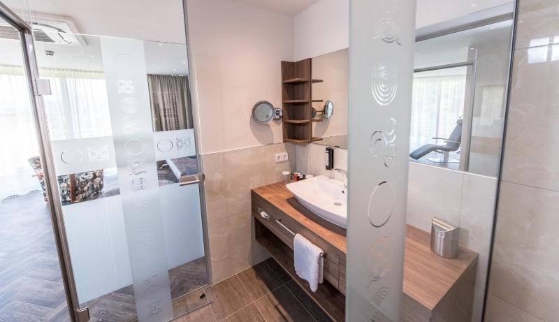 Suite image 4