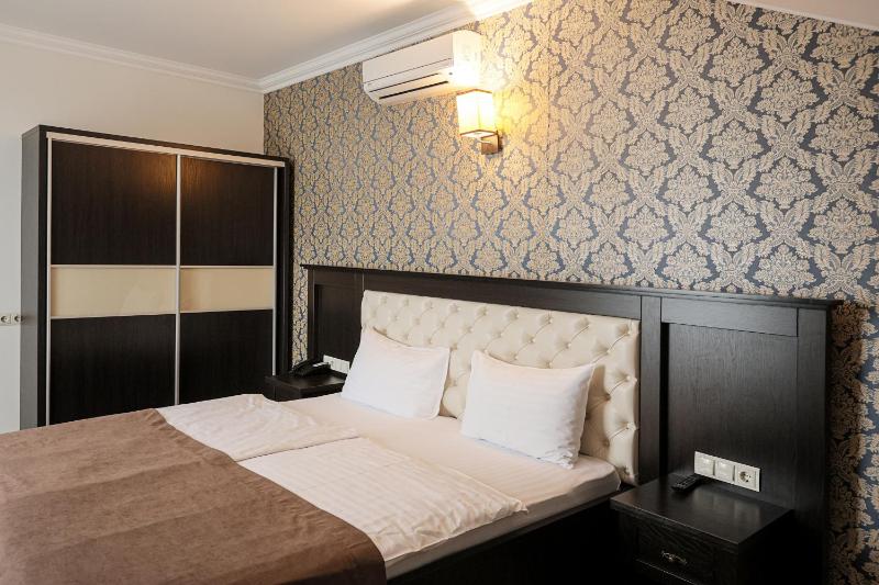 Single Room image 4