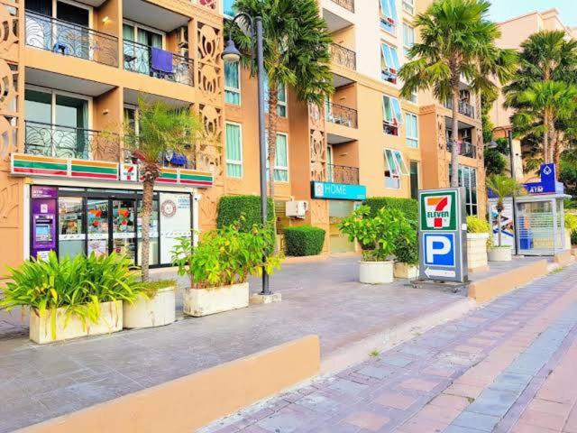 Atlantis Condo Resort Pattaya - image 12