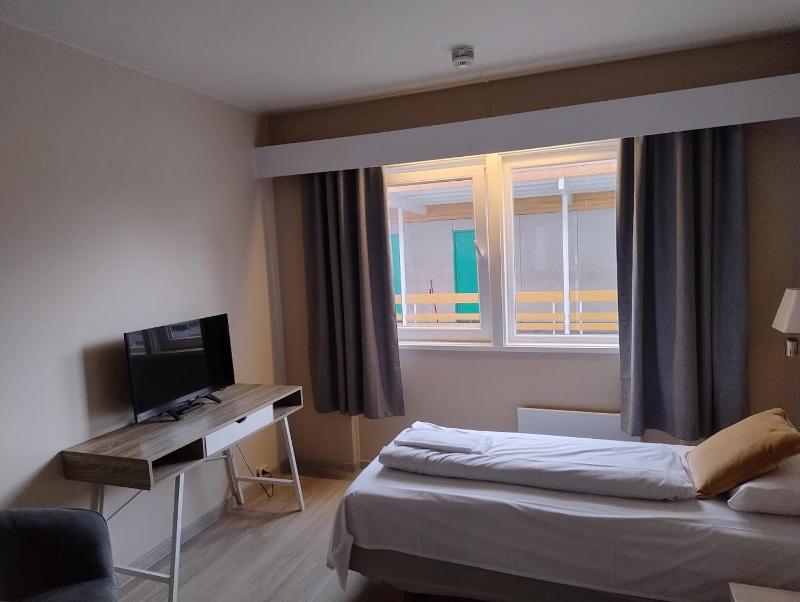Single Room image 4