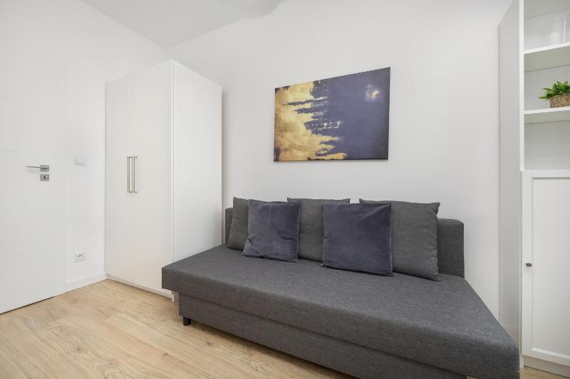 Comfy Two-Bedroom Apartment near Chopin Airport Warsaw's Ursynów by Noclegi Renters - image 6