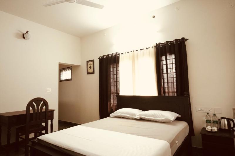 Daffodils Inn - image 5