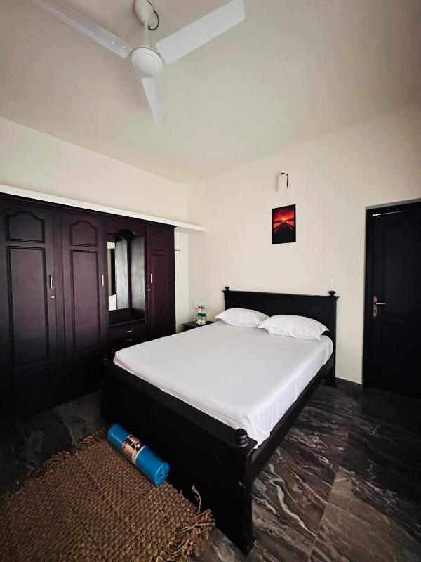Daffodils Inn - image 15