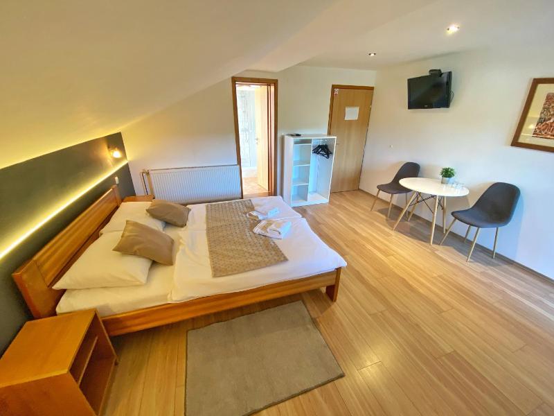 Double Room with Balcony image 1