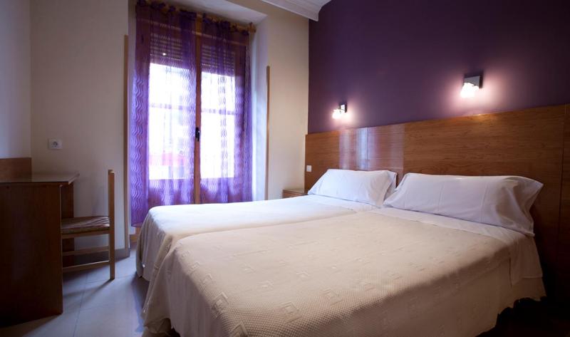 Superior Double Room image 3