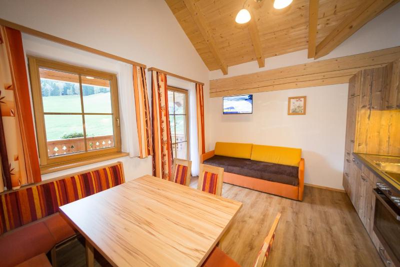 Apartment image 3