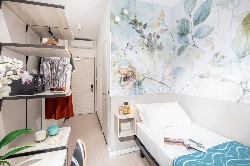 Single Room image 1