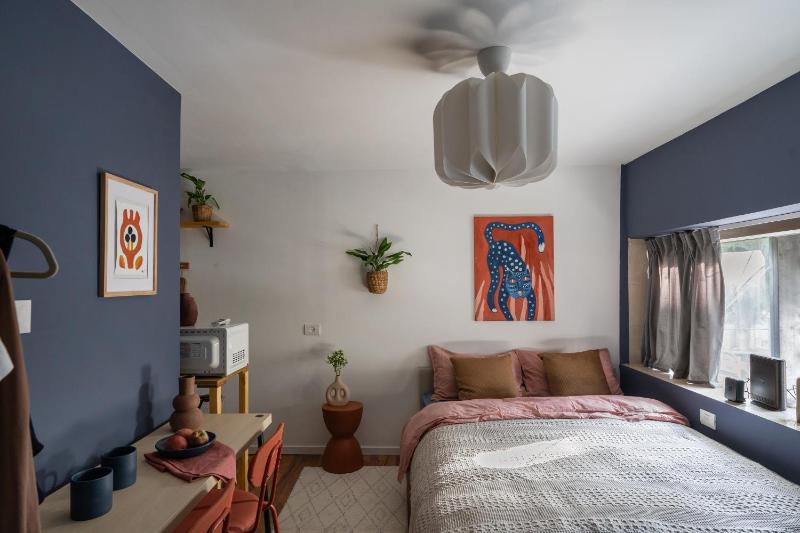Dotan's Boutique Studios - By Gordon Beach! - image 13