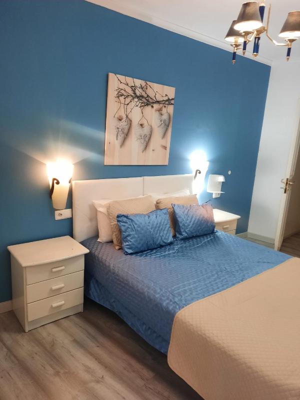 Double Room image 1