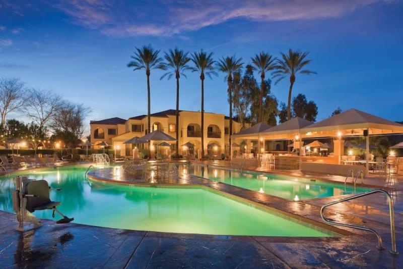 Beautiful Hotel in Legacy Golf Resort - 2BD Sleeps - image 2