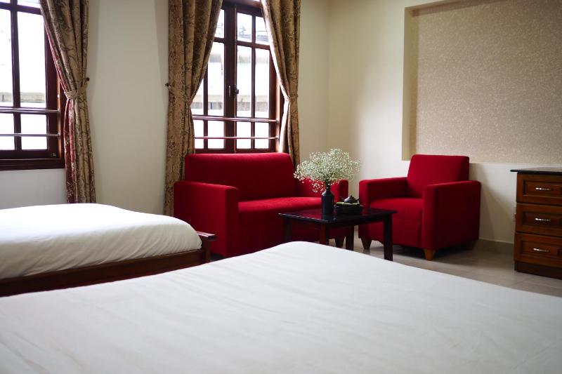 Hùng Phong Hotel - Near Dalat Market - image 4