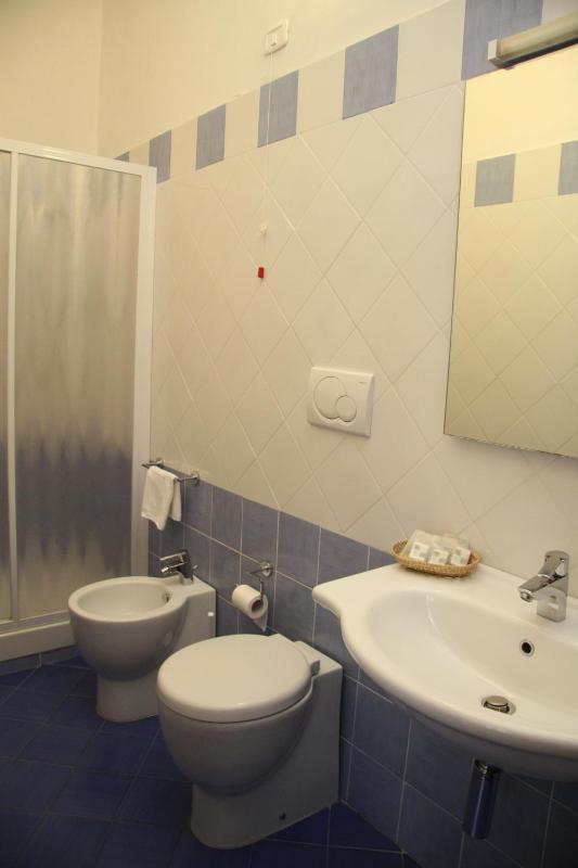 Studio Apartment image 4