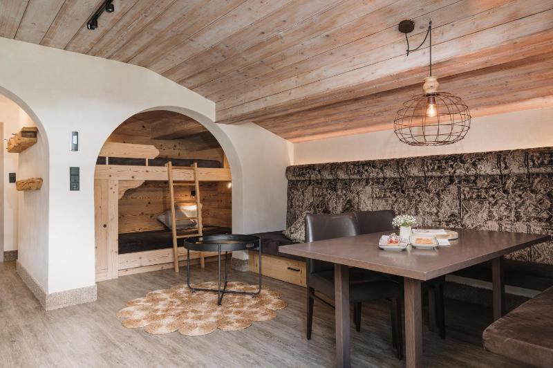 Large Family Apartment image 3
