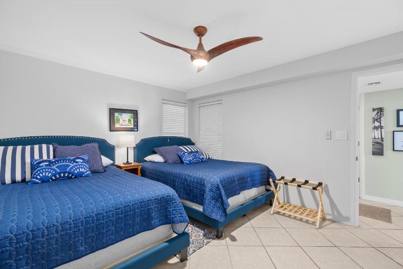 Two-Bedroom Apartment image 4