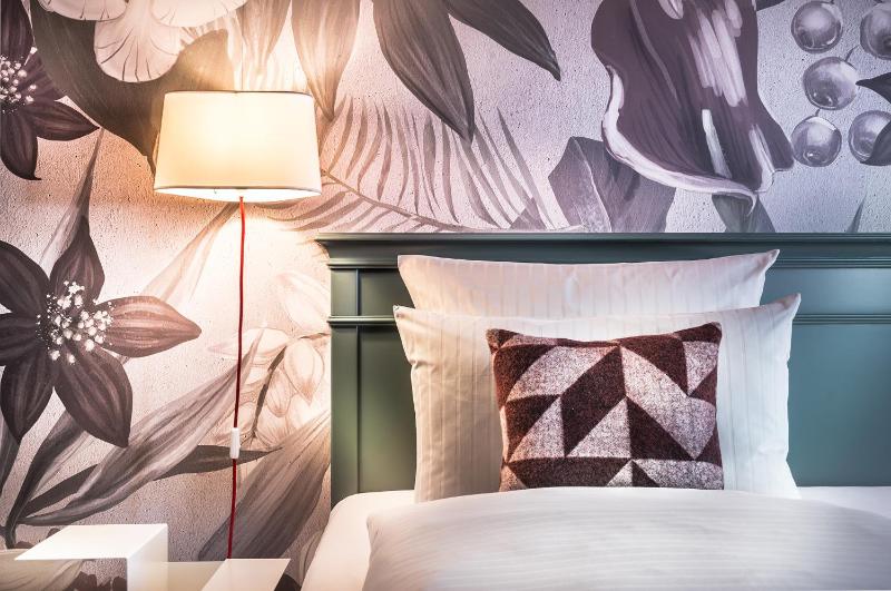 Standard Double Room image 1