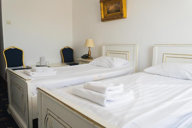 Budget Double Room image 1