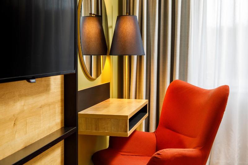 Accessible Classic Double Room image 2