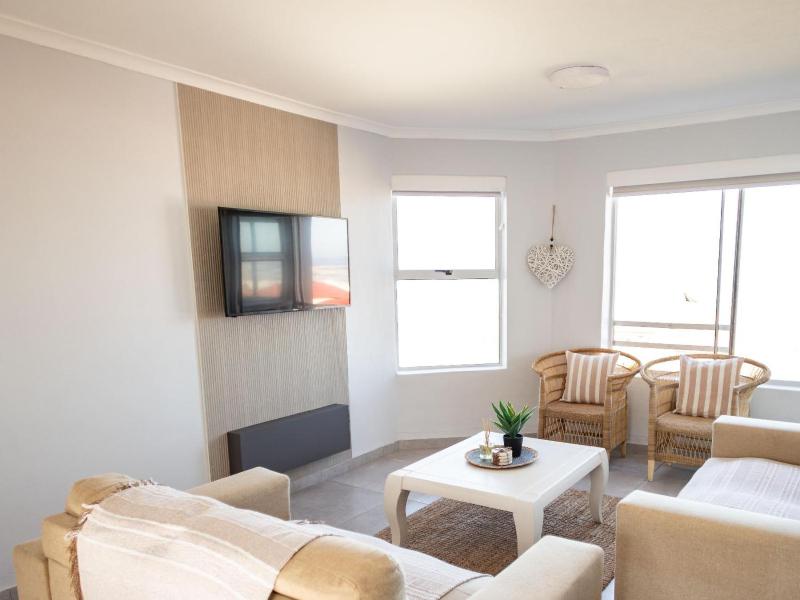 Seaside Serenity - image 9